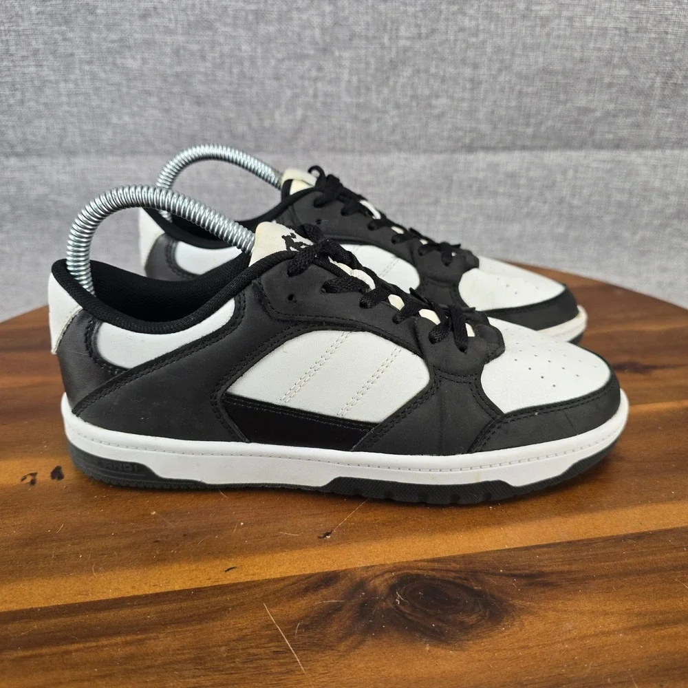 AND1 Womens Low Top Basketball Sneakers‎ Black White WMA142ES013 Size 6